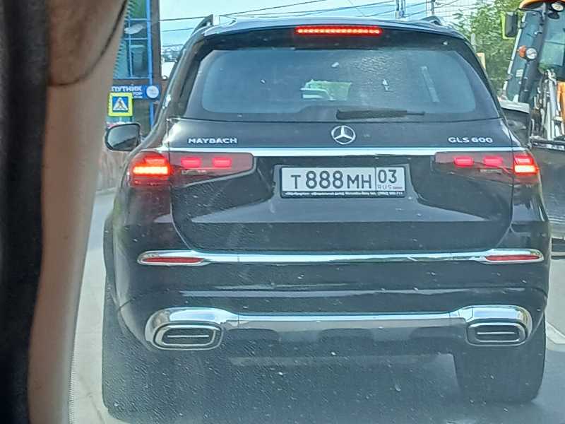 Mercedes-Benz Maybach GLS 600 spotted in Irkutsk