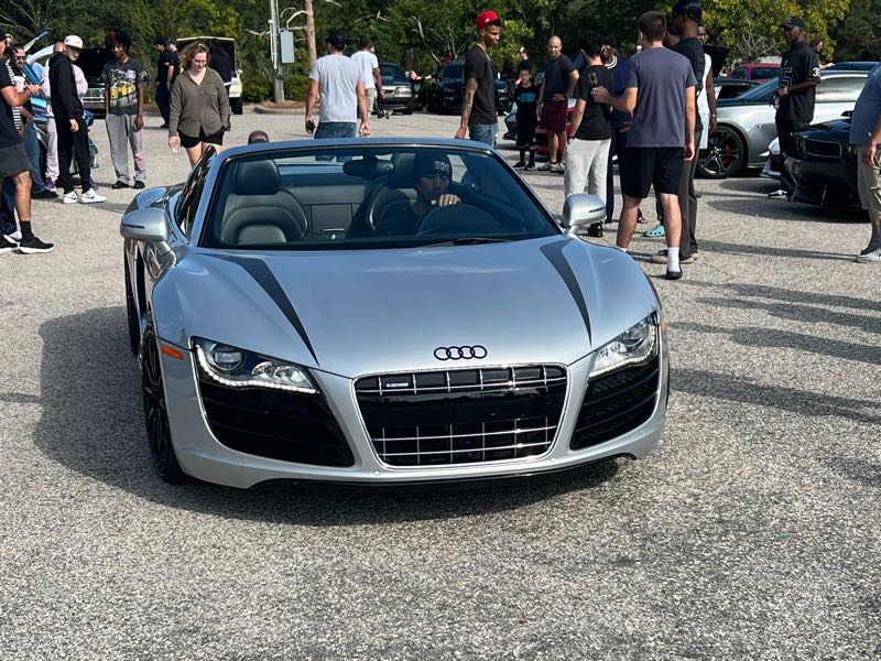 Audi R8 (2010) spotted in Fayetteville, United States