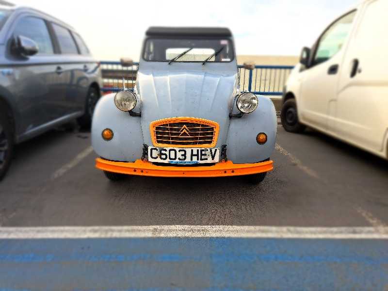 Citroën 2CV spotted in Brighton