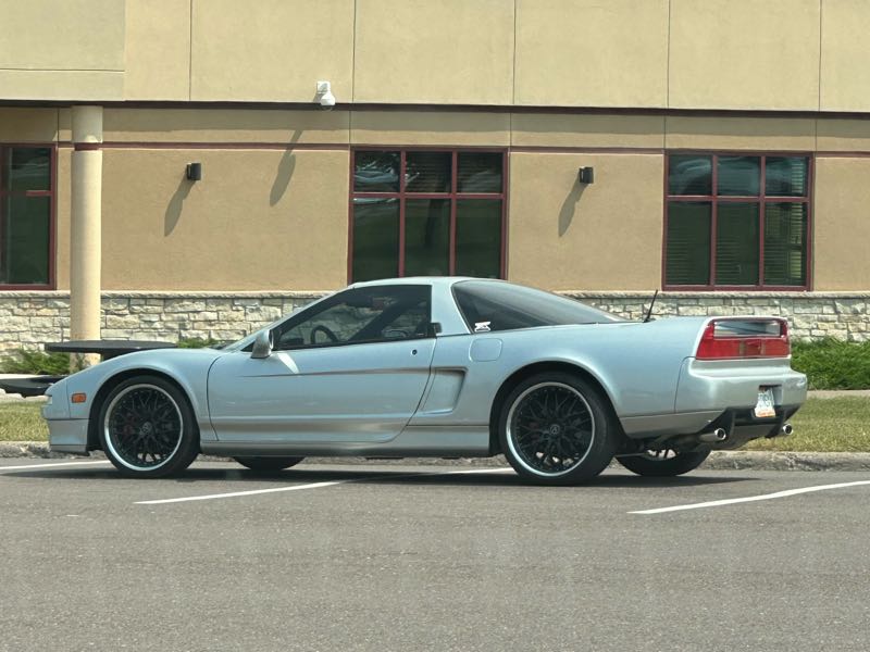 Acura NSX spotted in Duluth