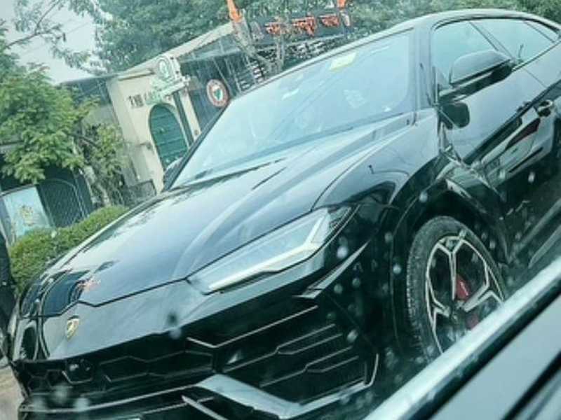 Lamborghini Urus spotted in Jaipur