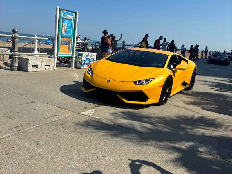 Lamborghini Huracán spotted in Jacksonville