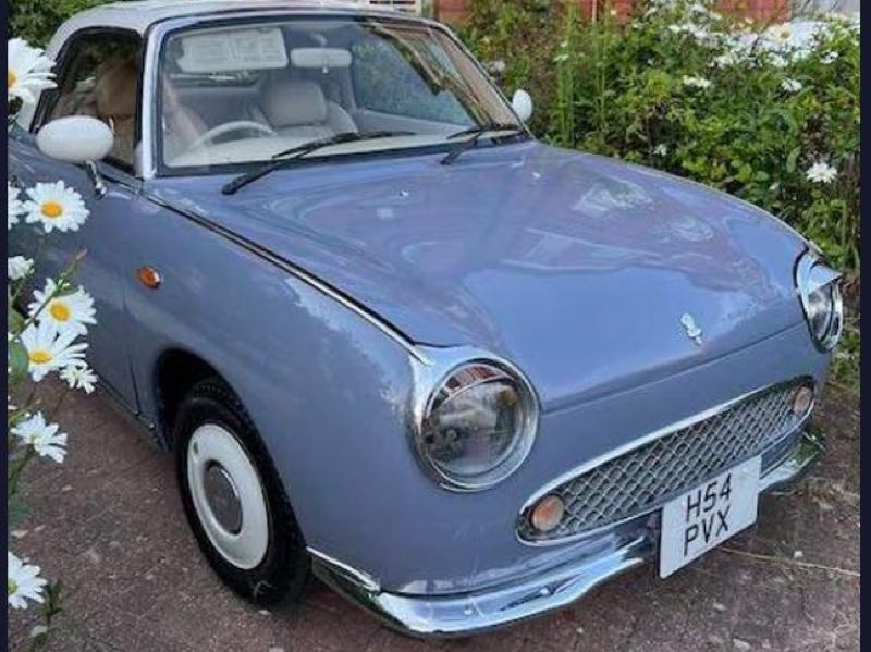 Nissan Figaro spotted in Milan