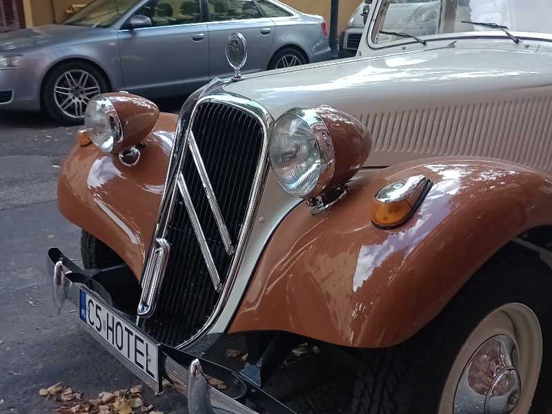 Citroën Traction Avant spotted in Bydgoszcz
