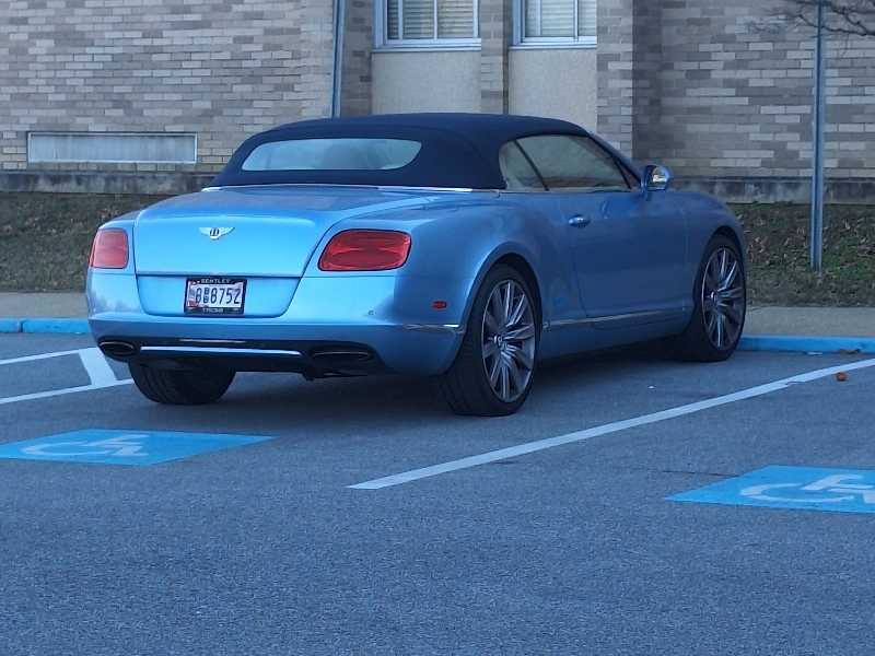 Bentley Continental GT (2016) spotted in Bowie, United States
