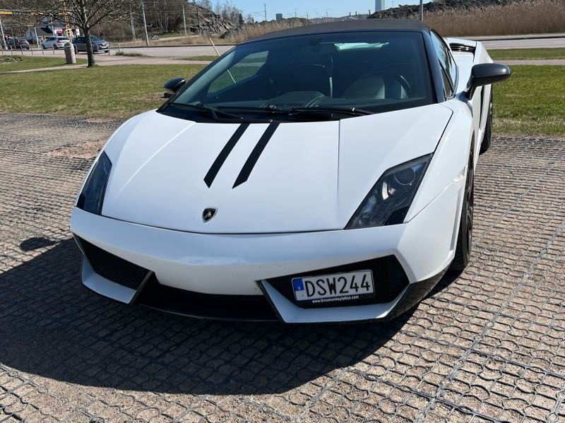 Lamborghini Gallardo (2013) spotted in Gothenburg, Sweden
