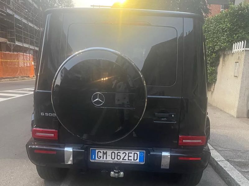 Mercedes-Benz G 500 spotted in Milan