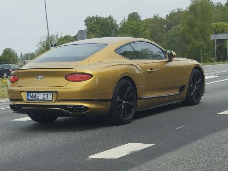 Bentley Continental GT spotted in Valmiera