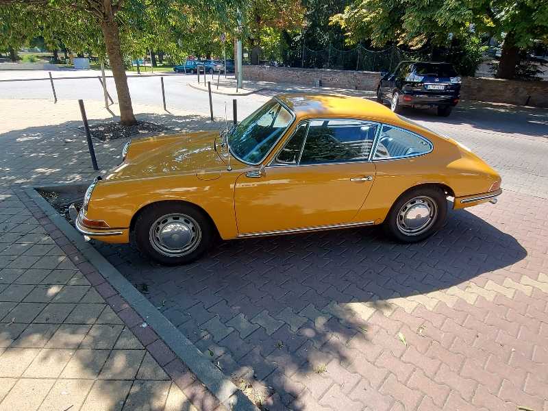 Porsche 911 spotted in Szolnok