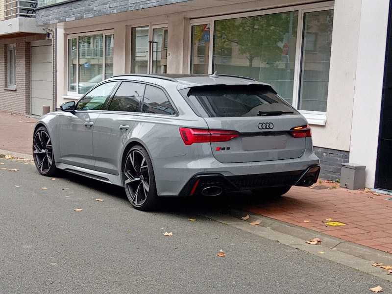 Audi RS 6 Avant spotted in Brugge