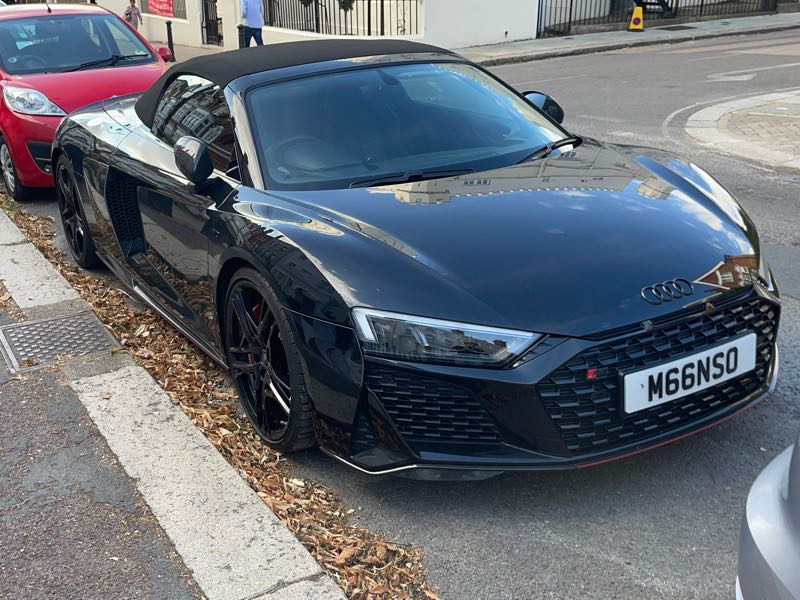 Audi R8 Spyder spotted in London