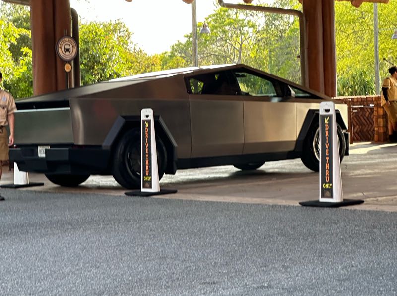 Tesla Cybertruck spotted in Kissimmee