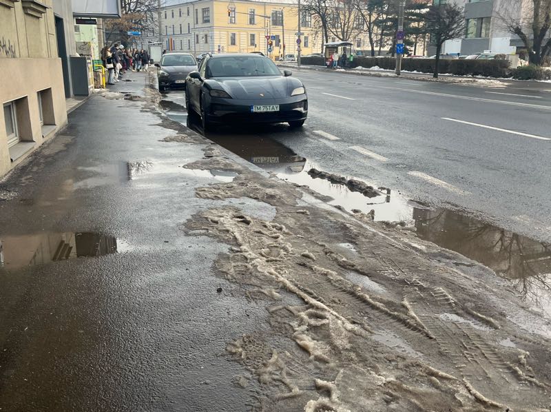 Porsche Taycan (2020) spotted in Timişoara, Romania
