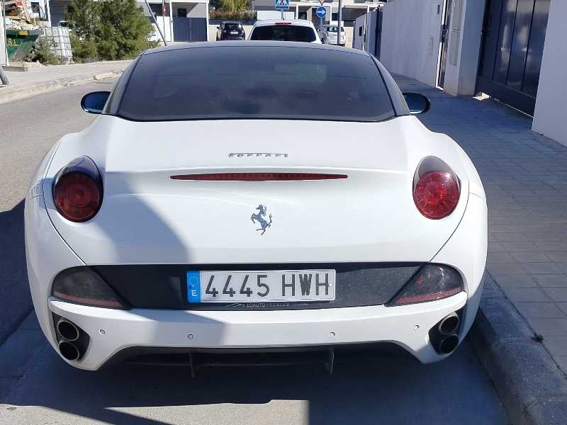 Ferrari California spotted in Valencia