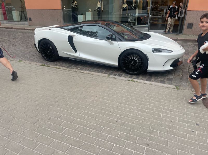 McLaren GT spotted in Sītāmarhi