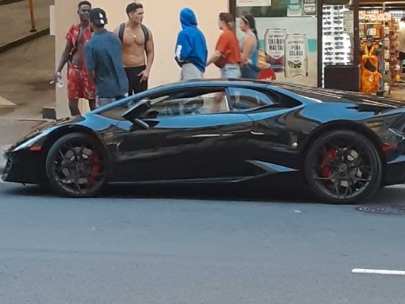 Lamborghini Huracán spotted in Volcano