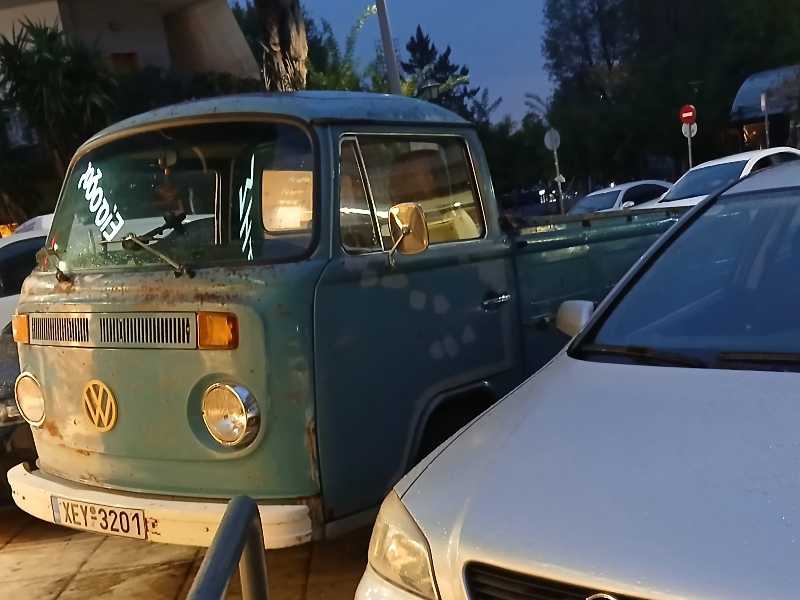 Volkswagen Type 2 spotted in Níkaia