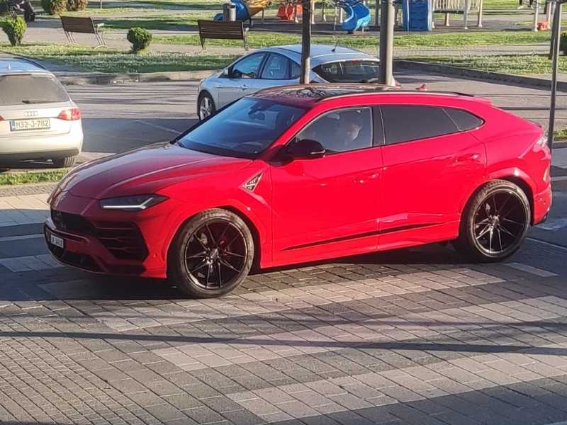 Lamborghini Urus (2019) spotted in Bihać, Bosnia and Herzegovina