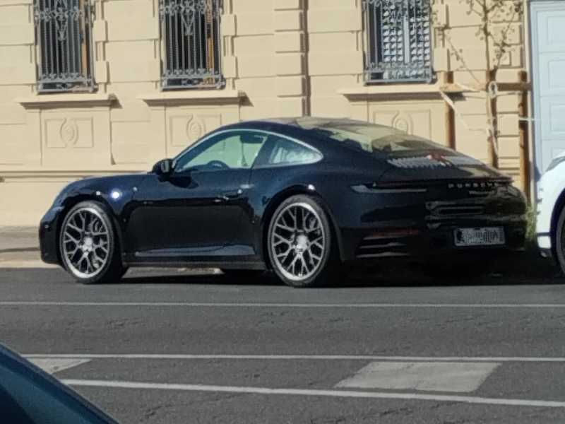 Porsche 911 (2022) spotted in Florence, Italy