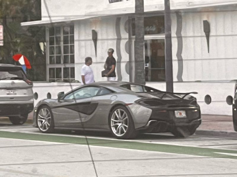 McLaren 570S (2015) spotted in Miami, United States