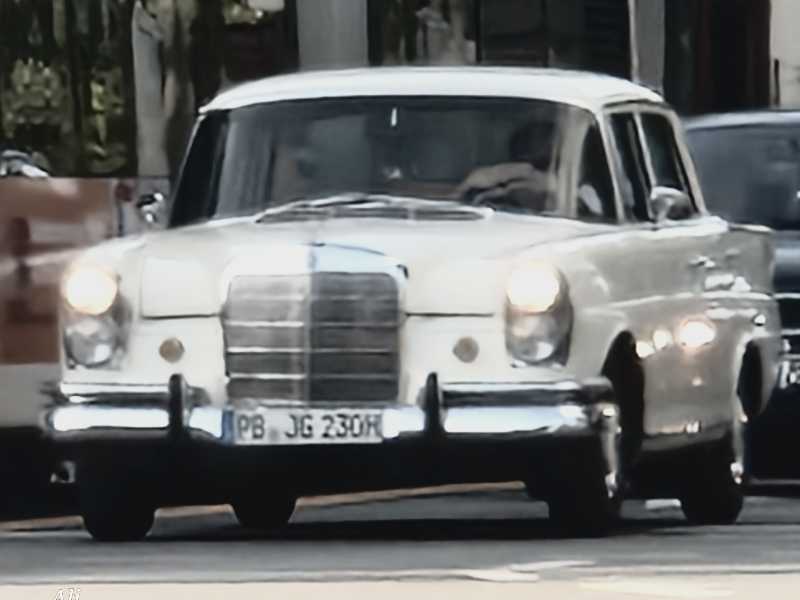 Mercedes-Benz 300 SE (1960) spotted in Detmold, Germany