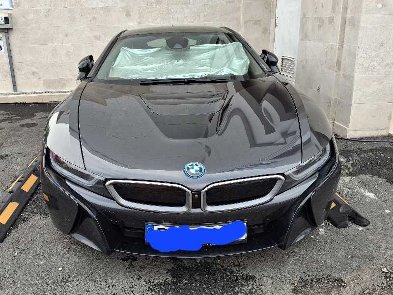 BMW i8 spotted in Mangalia