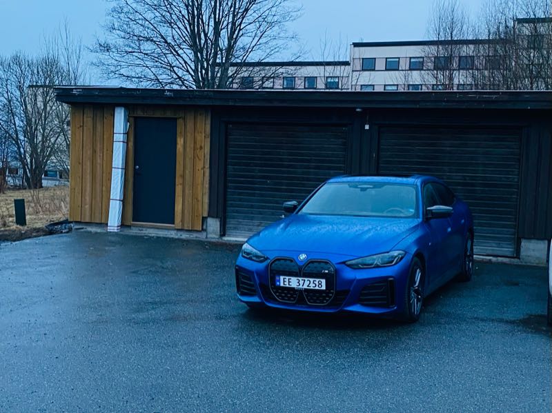BMW i4 spotted in Molde