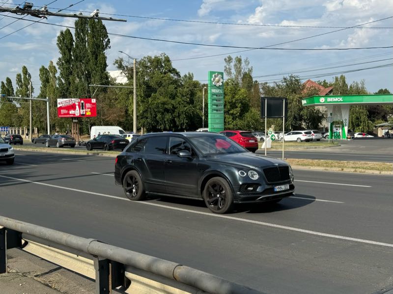 Bentley Bentayga spotted in Chisinau