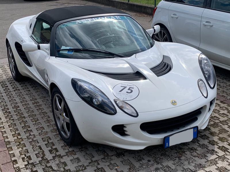 Lotus Elise (2005) spotted in Carpi, Italy