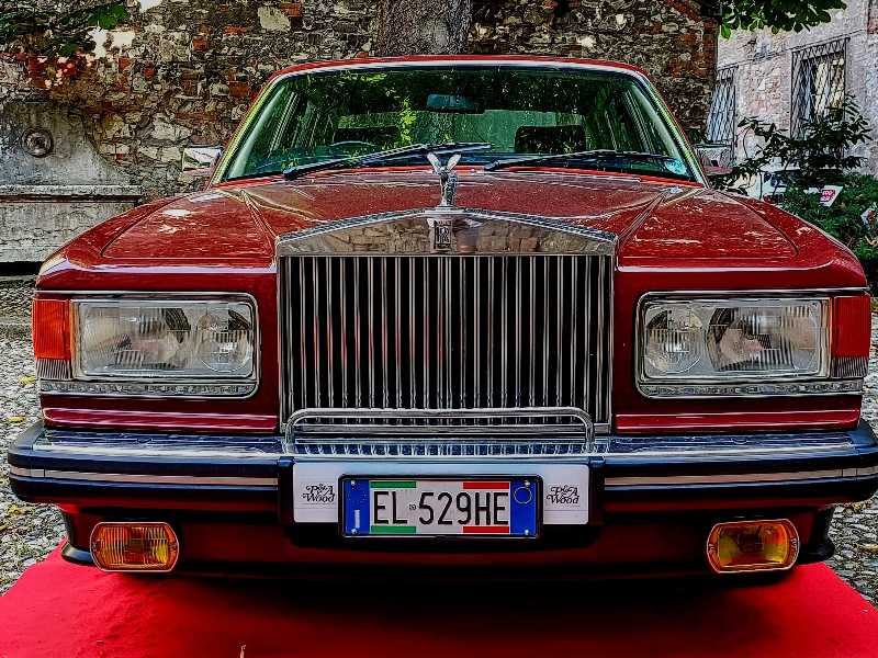 Rolls-Royce Silver Spur spotted in Lavenone
