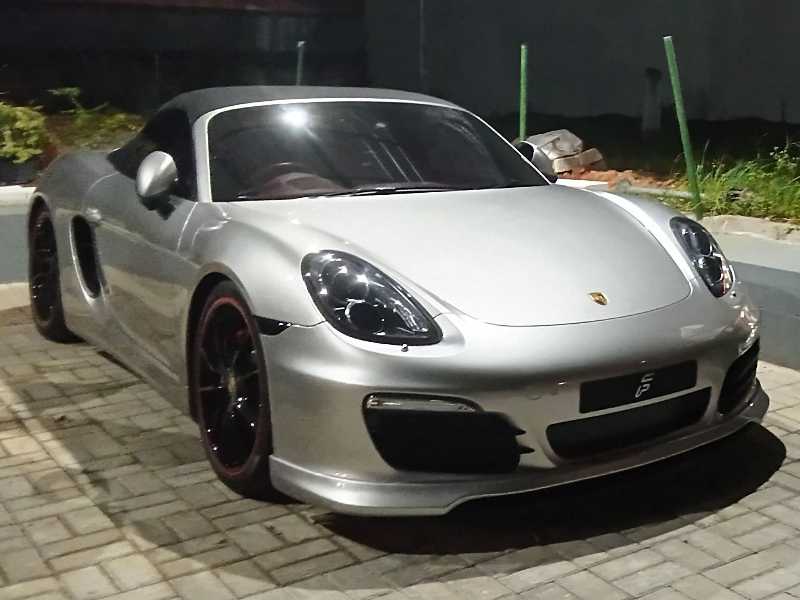 Porsche Boxster spotted in Pontianak