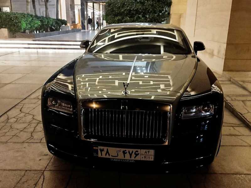 Rolls-Royce Wraith spotted in Kīsh