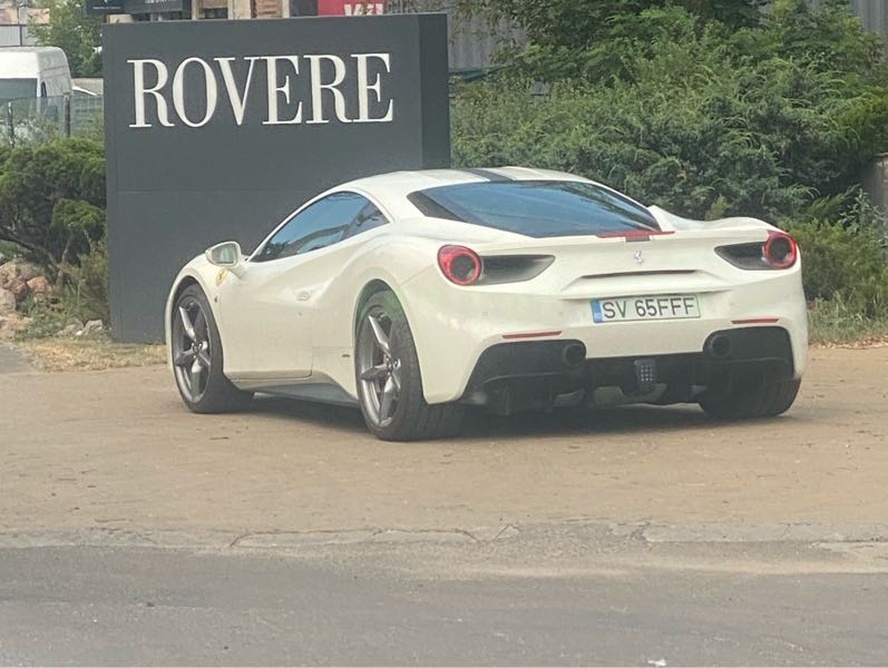 Ferrari 488 GTB spotted in Gura Humorului