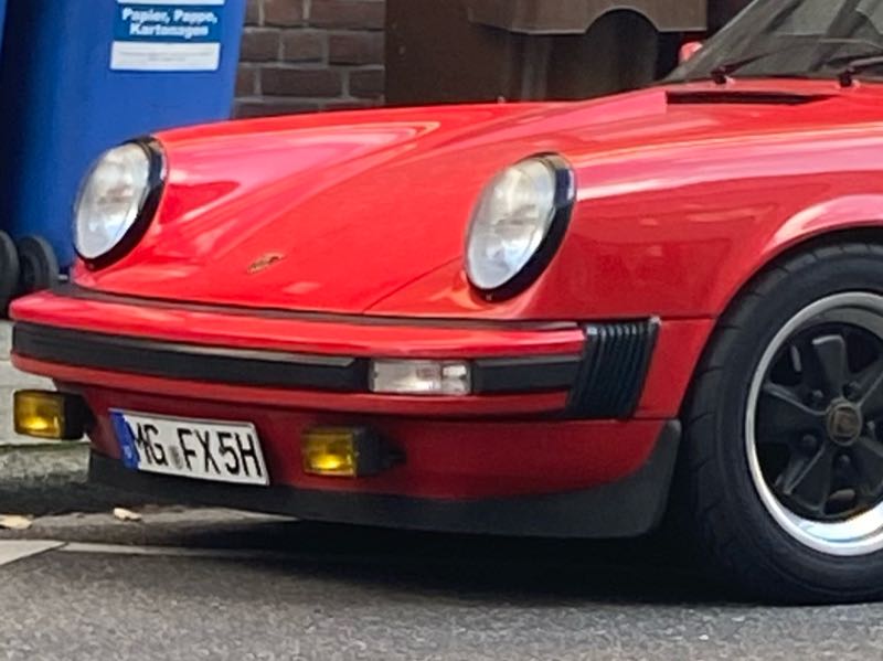 Porsche 911 spotted in Mönchengladbach
