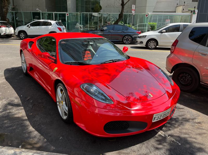 Ferrari F430 spotted in Vila Velha