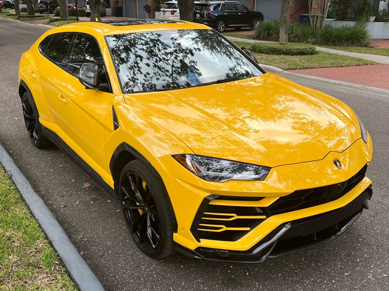 Lamborghini Urus spotted in Tampa