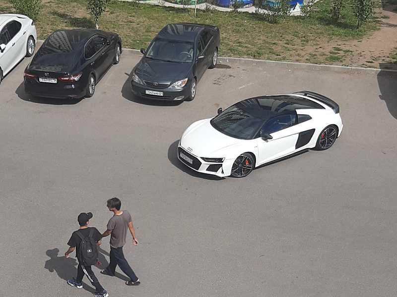 Audi R8 spotted in Astana