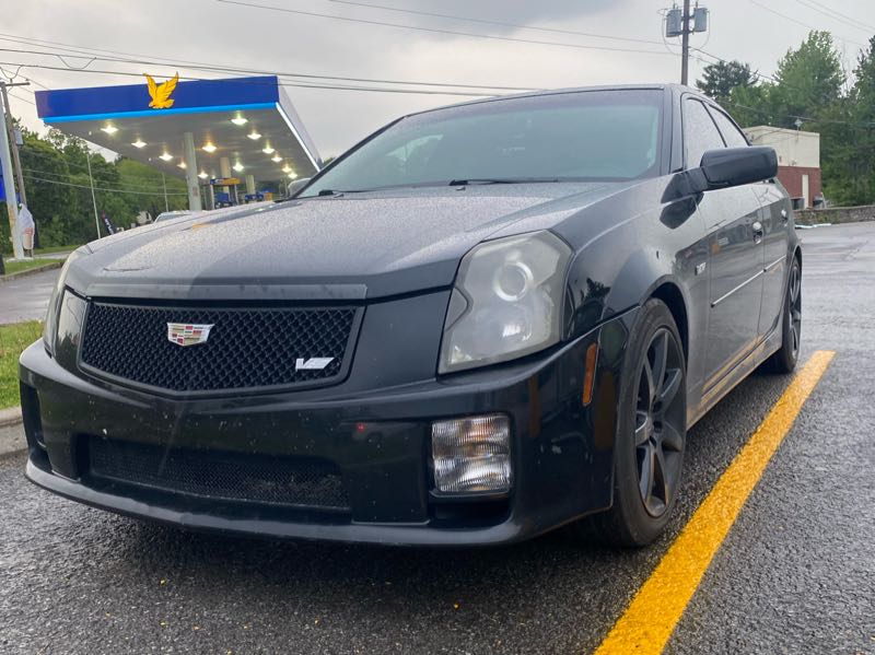 Cadillac CTS-V (2005) spotted in Saint-Louis-de-Terrebonne, Canada
