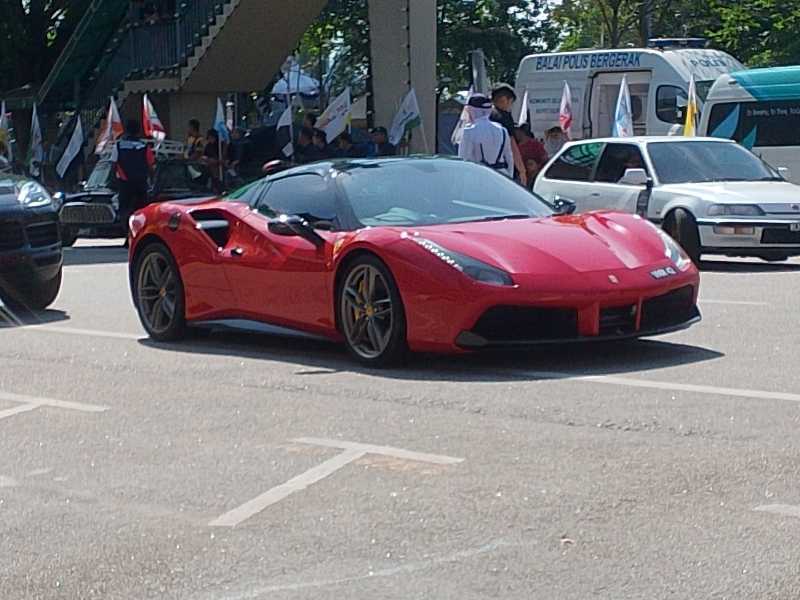 Ferrari 488 GTB spotted in Kuantan