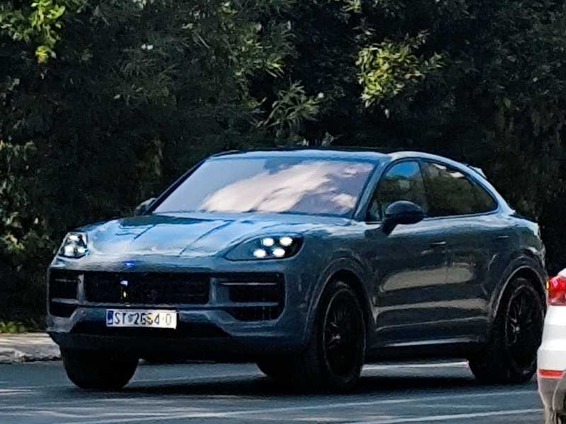 Porsche Cayenne Turbo GT spotted in Split