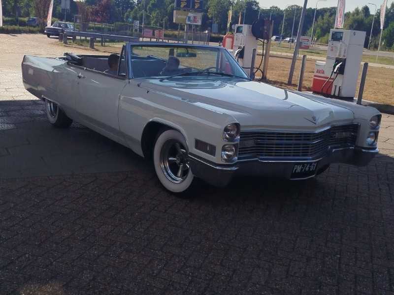 Cadillac Eldorado spotted in Enschede