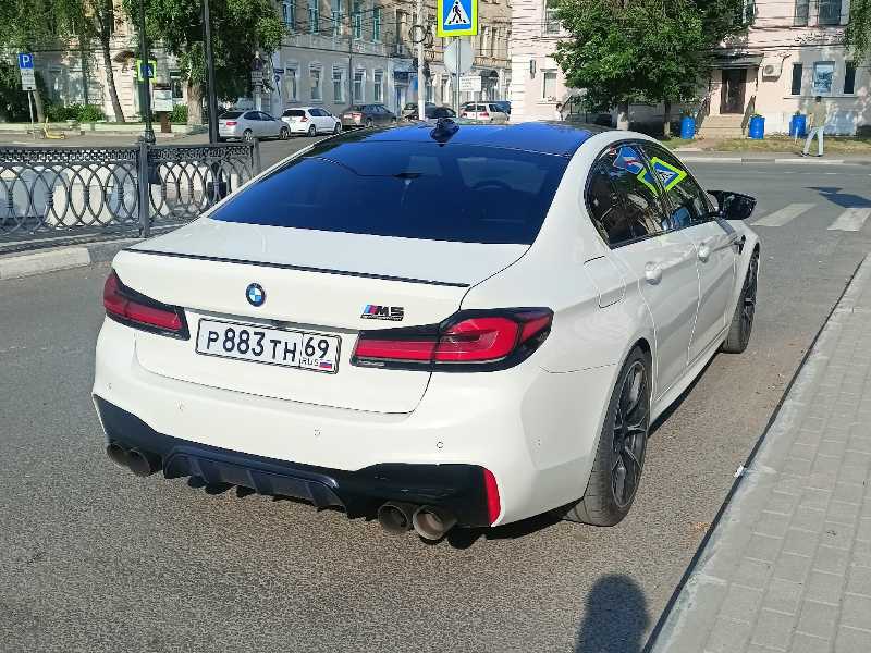 BMW M5 spotted in Tver