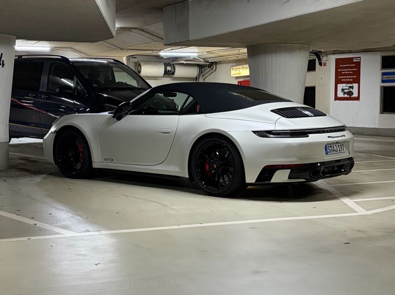 Porsche 911 GTS (2022) spotted in Wiesbaden, Germany