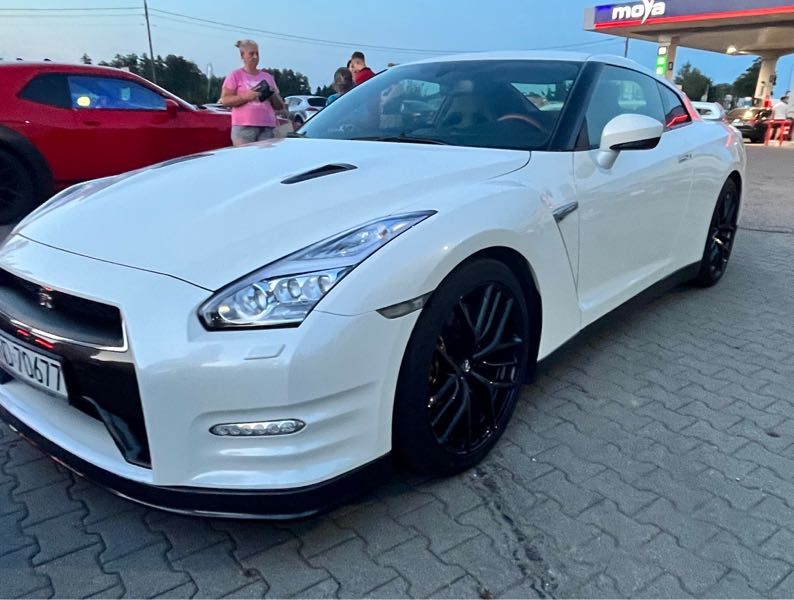 Nissan GT-R spotted in Legionowo