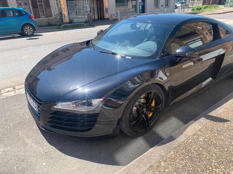 Audi R8 spotted in Charleville-Mézières