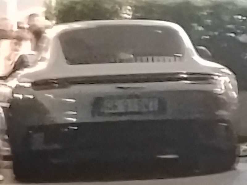 Porsche 911 (2023) spotted in San Giovanni, Italy