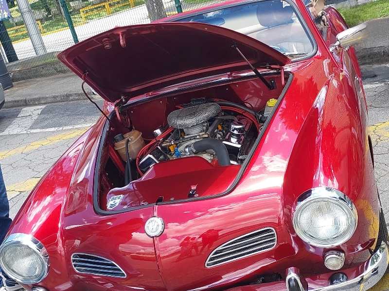 Volkswagen Karmann Ghia spotted in São Bernardo do Campo