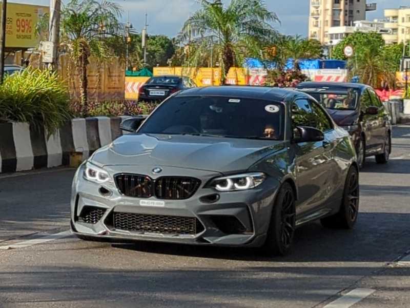 BMW M2 (2021) spotted in Mumbai, India