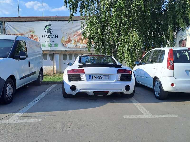 Audi R8 spotted in Racoviţa