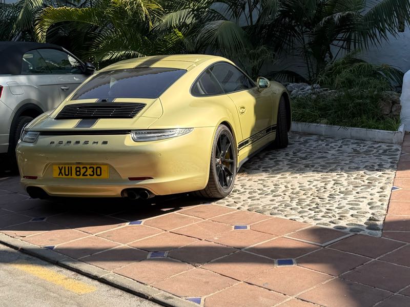 Porsche 911 (2016) spotted in Barbacha, Algeria